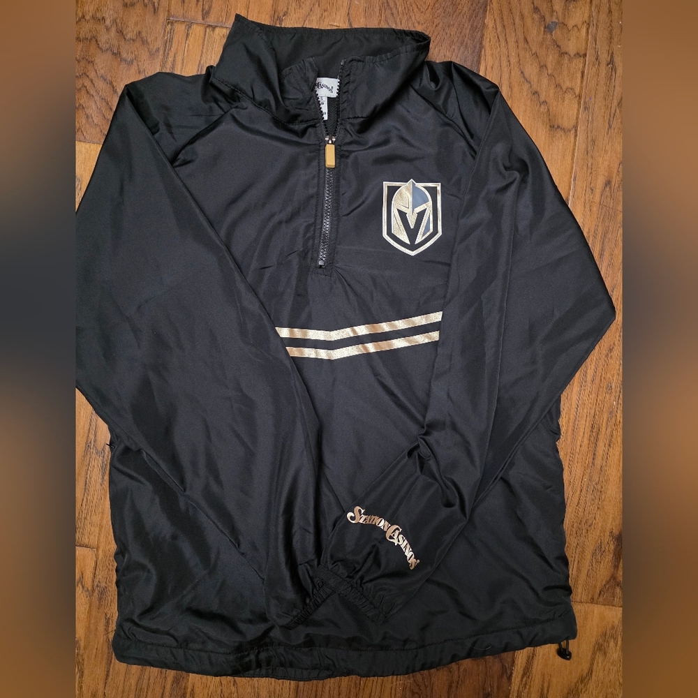 Vegas Golden Knights Quarter-Zip Pullover sz Small Station Casion